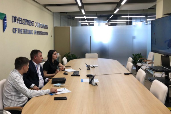 В региональной корпорации состоялось совещание с представителями компании ООО «Гидрострой», руководством Гарантийного фонда и Корпорации МСП